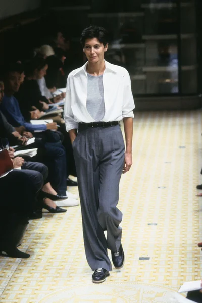 Look 29